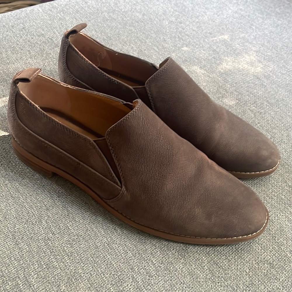 Franco Sarto Size 8 Taupe Loafers